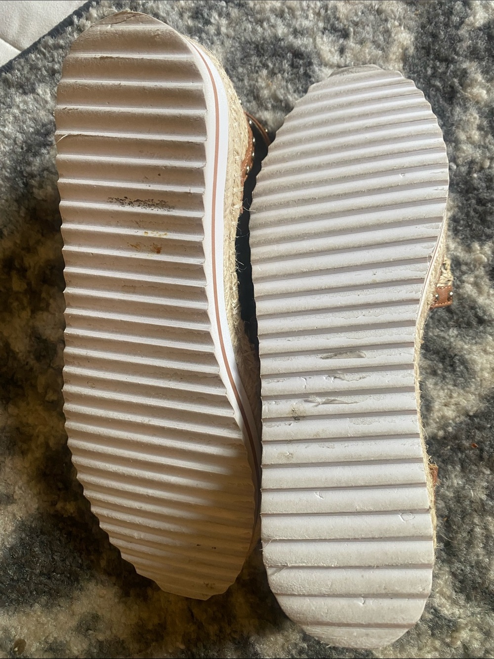 Espadrilles - Picture 3 of 4